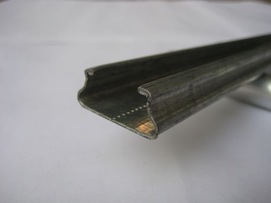 Plastik güvenlik ağı için 6000mm Galvanizli çelik profiller, 0.7mm kalınlığında